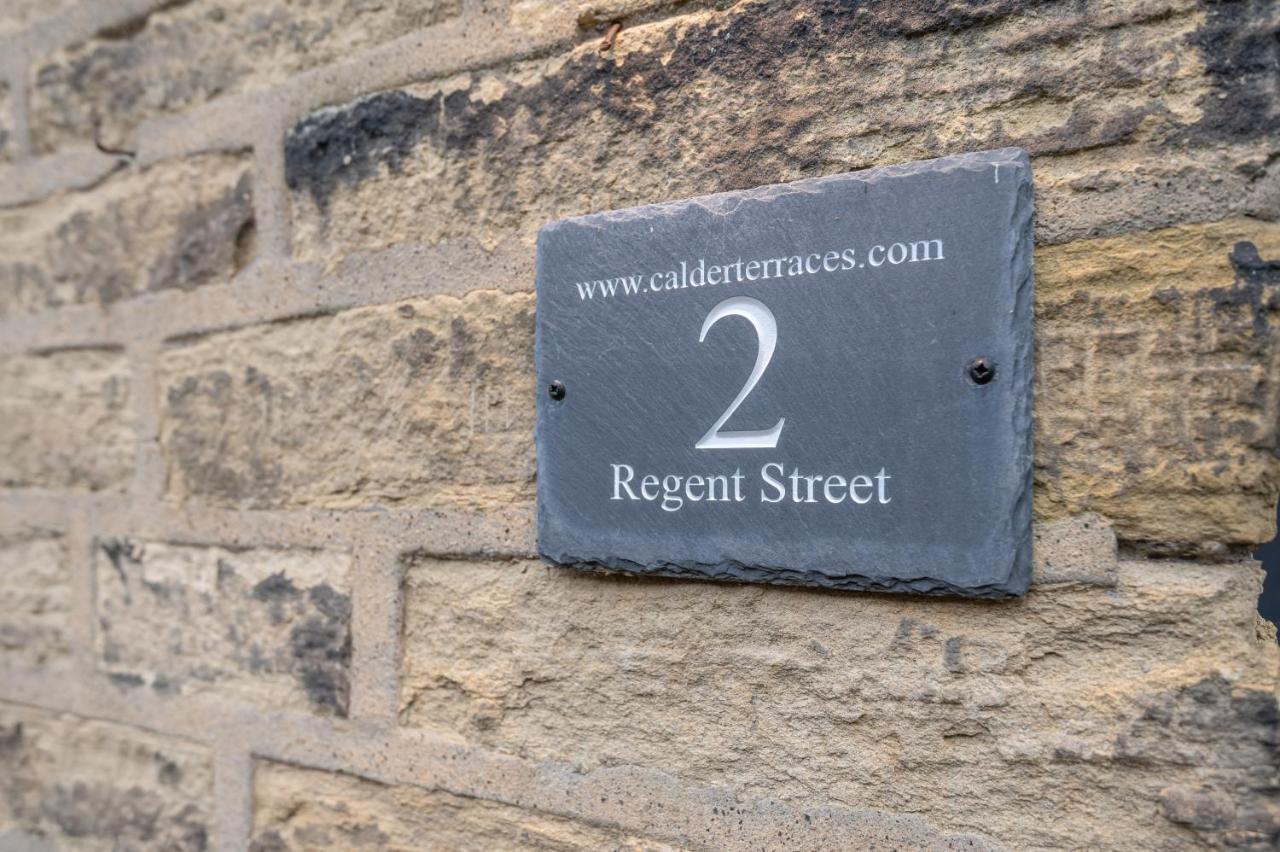 Holiday home Sleeps 6 4 Bedrooms 2 Minute Walk To The Square Hosted Happy Valley Cast